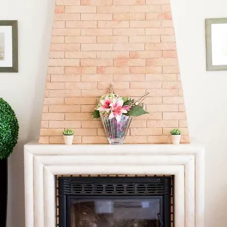 Coreto's Village Villa