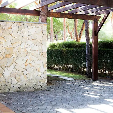 Villa Coreto's Village